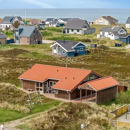 Hughe - 200m From The Sea By Interhome Semesterbostad *