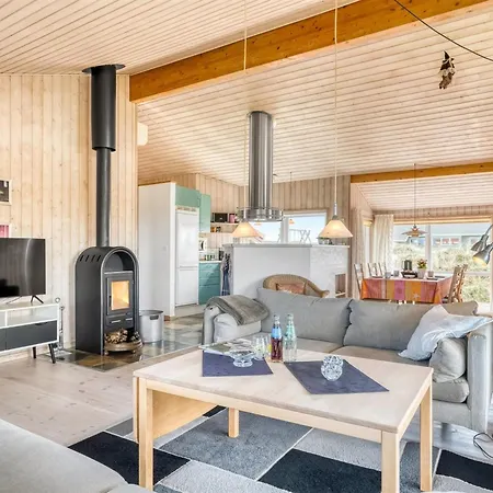 Hughe - 200m From The Sea By Interhome * Frostrup