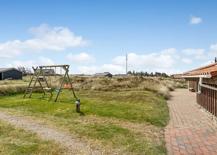 Hughe - 200m From The Sea By Interhome *