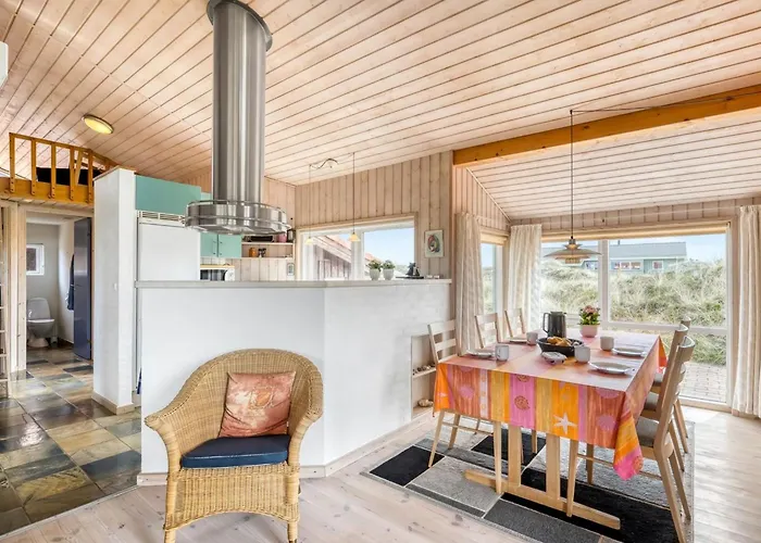 Hughe - 200m From The Sea By Interhome Holiday home *